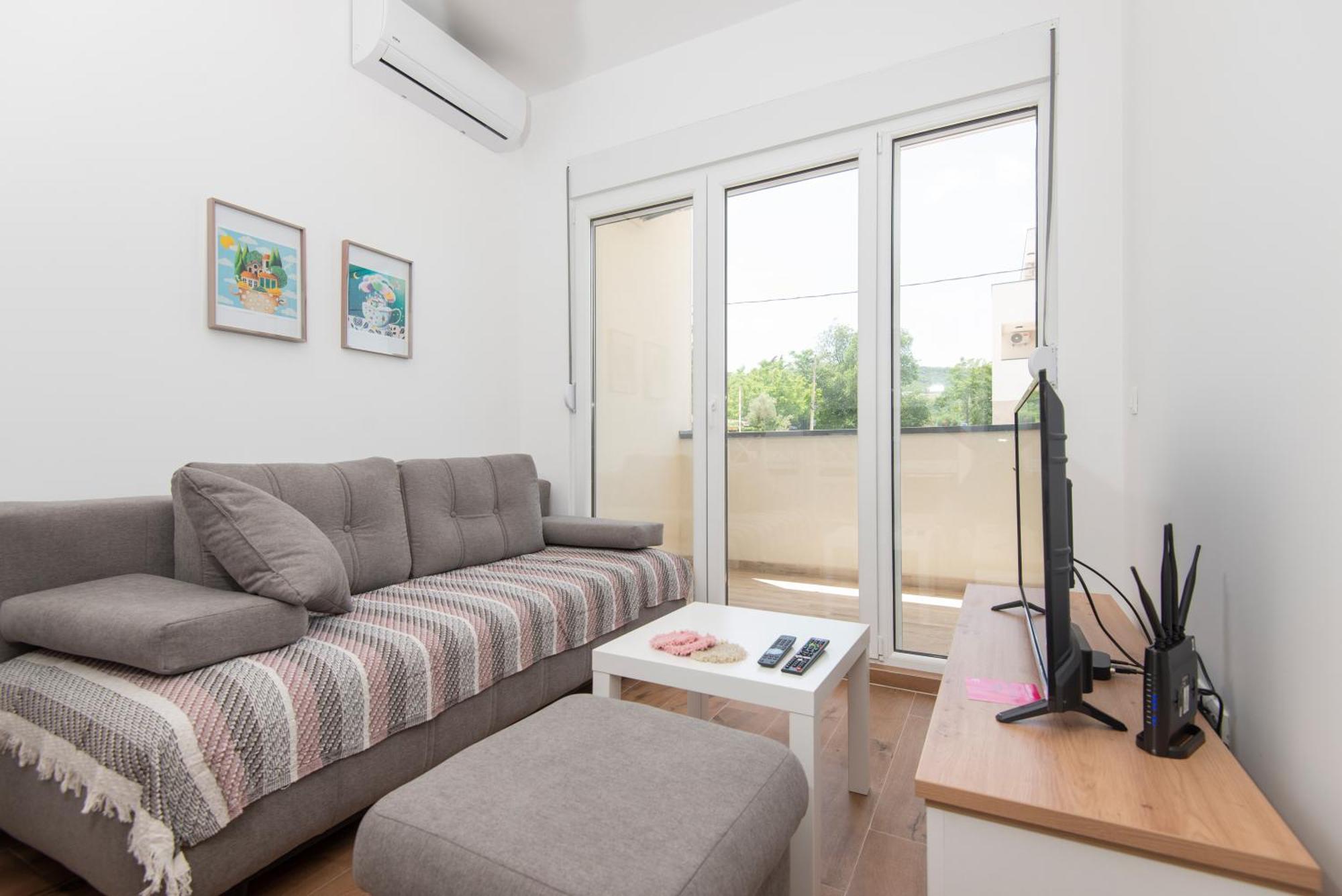 Olives & Roses Apartment