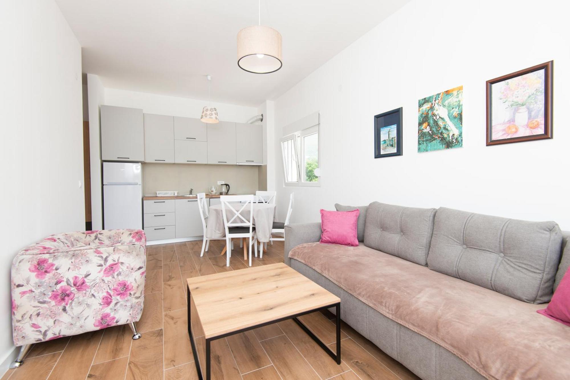 Olives & Roses Apartment *