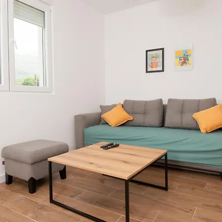 Apartments Olives & Roses Kotor Exterior photo