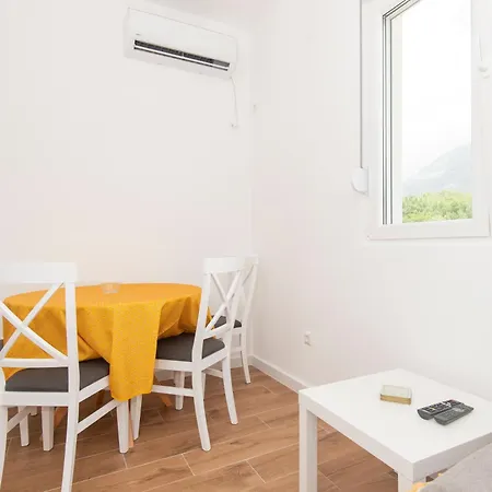 Apartments Olives & Roses Kotor Exterior photo